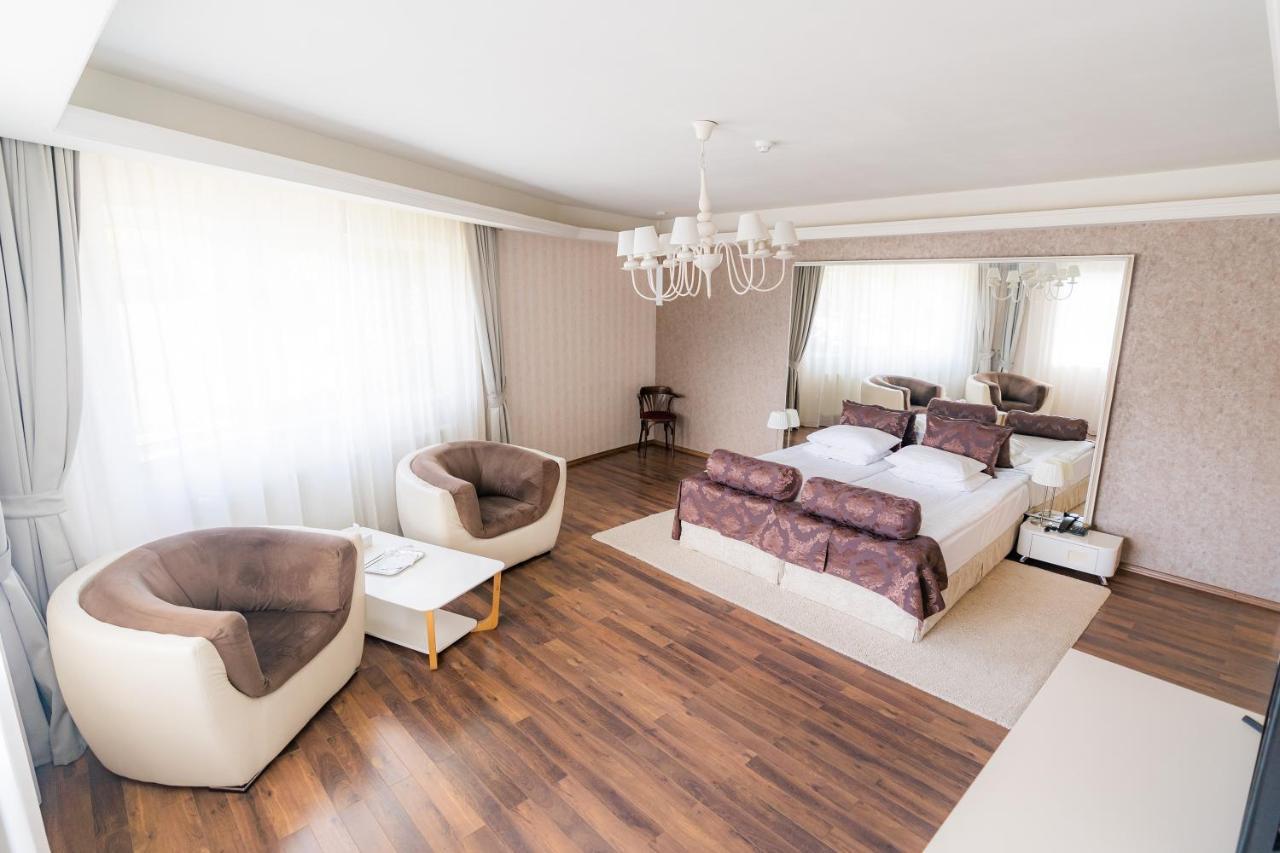 Hotel Belvedere Braşov Eksteriør billede