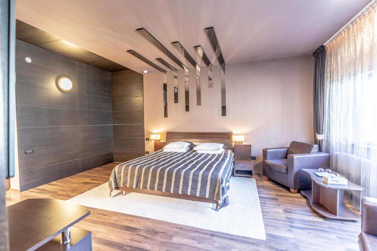 Hotel Belvedere Braşov Eksteriør billede