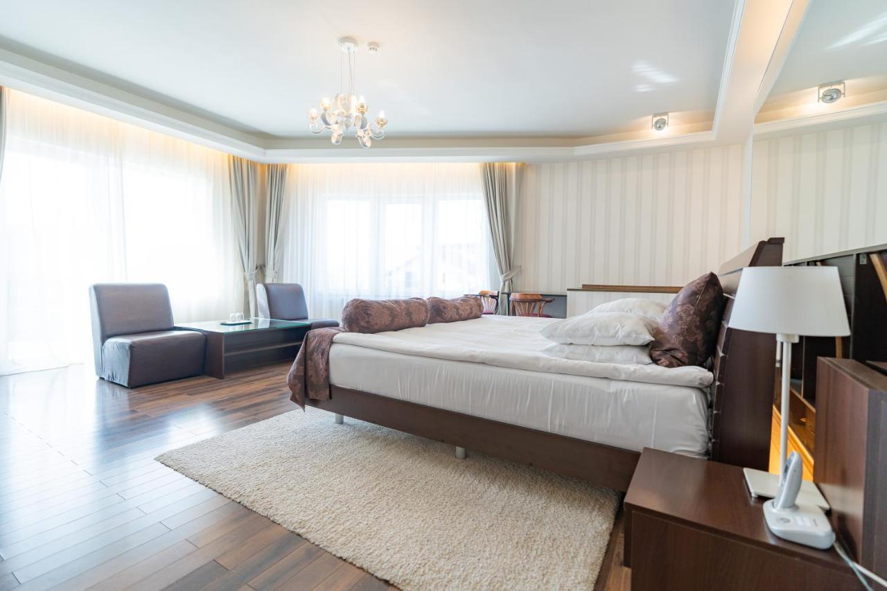 Hotel Belvedere Braşov Eksteriør billede